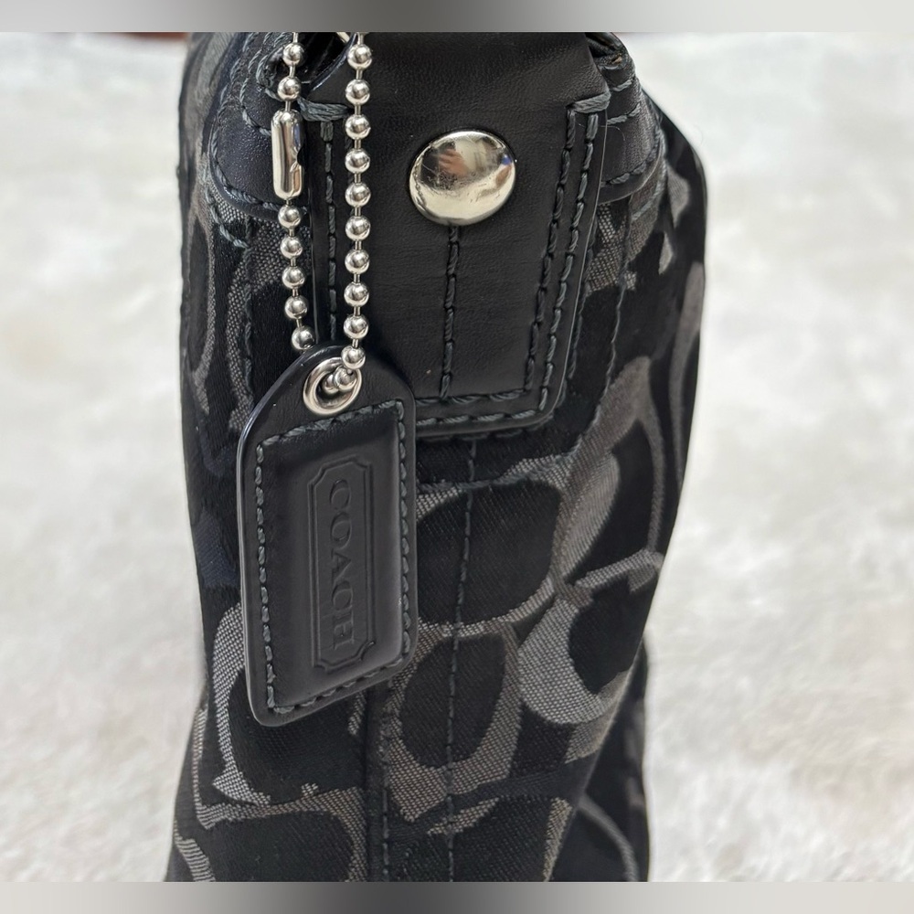 Coach Optic Chelsea Hob. Turnlock. Braided strap. - Picture 9 of 13